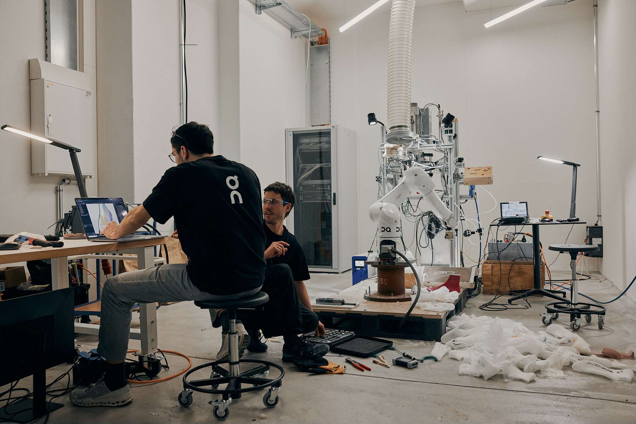 Working on On's Lightspray robot